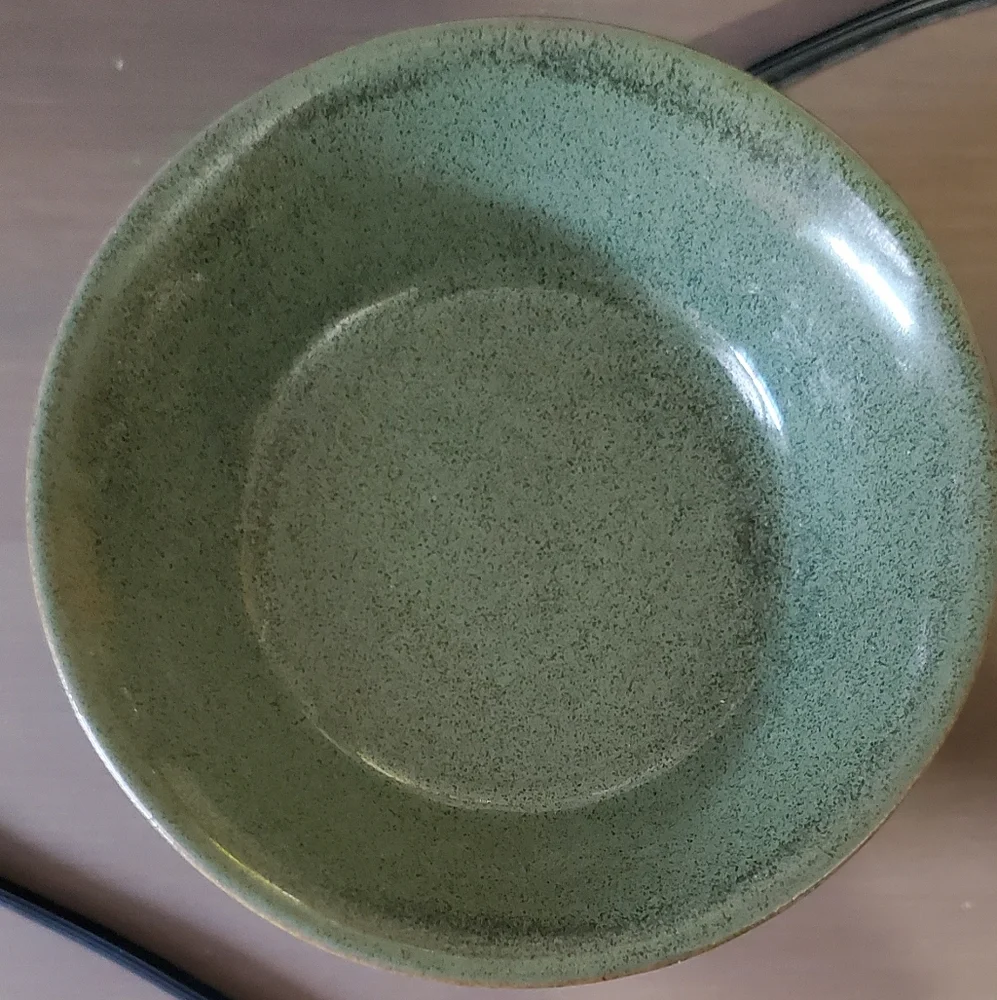 Yankee Candle Green Ceramic Tart Warmer - Picture 3 of 6
